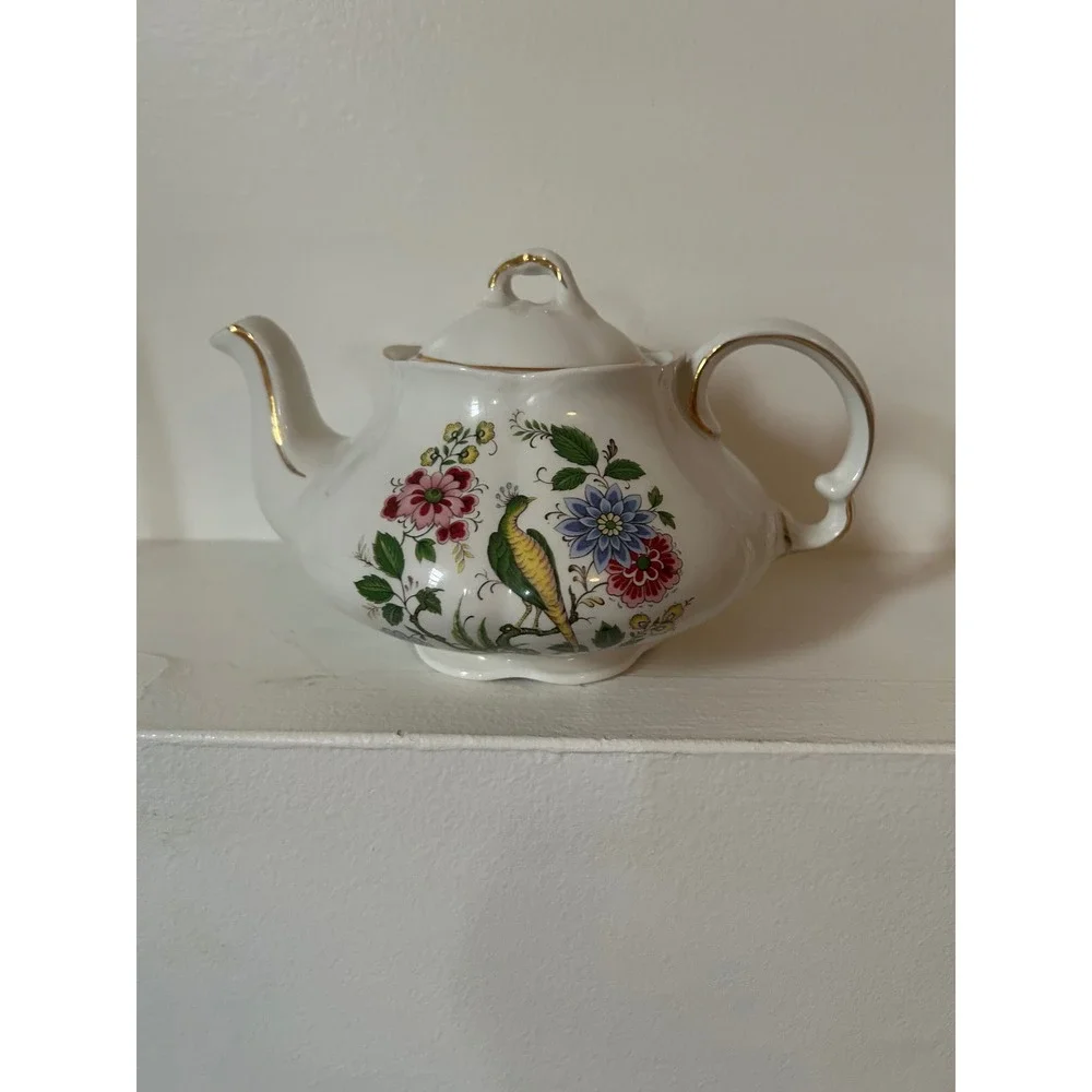 Ellgreave Wood & Sons Ironstone Teapot Bird and Floral Gold Gilt England 557 D
